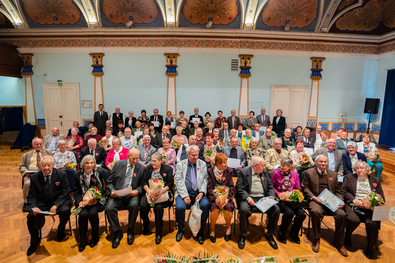 38 arany- és gyémántlakodalmas párt köszöntöttek (Fél évszázad jóban-rosszban – Önkormányzati szemle)