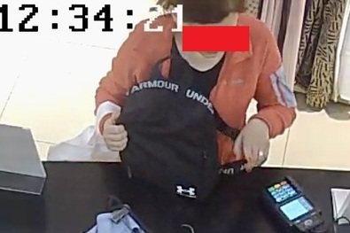 Eltulajdonított bankkártyával vásárolt, körözik