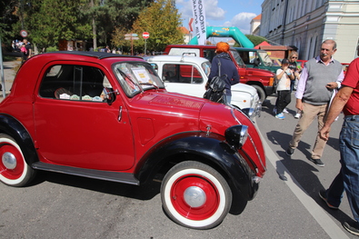  Kicsi, piros, mi az? Albert Levente felvétele 