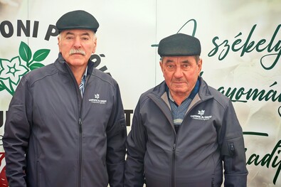 Csáki Béla és Gajdó Zoltán a pályázat zárókonferenciáján. A szerző felvétele