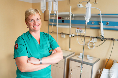 A pácienssel mindig tisztelettel kell bánni (Beszélgetés Gász Elvirával, a hematológiaI osztály főnővérével)