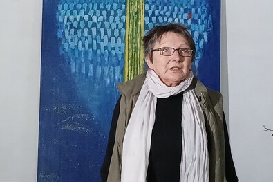 Bardocz-Lutz Gyöngyi szülőfalujában. A szerző felvétele