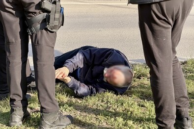 Ne szégyelljünk segíteni (Ember a földön)