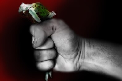 Családon belüli erőszak