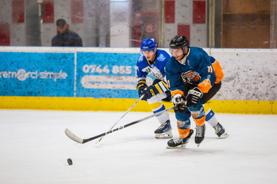 Rangadót vívnak a fővárosi riválissal (Jégkorong)