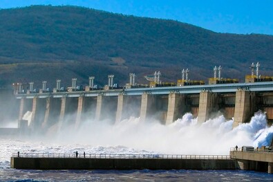 A Vaskapu vízerőmű. Egyeseknek ingyen is jut áram. Fotó: Facebook / Hidroelectrica