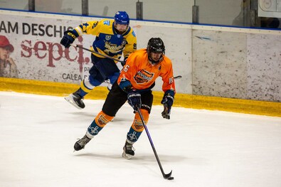 Kétgólos hátrányból fordítva győztek Brassóban (Jégkorong)