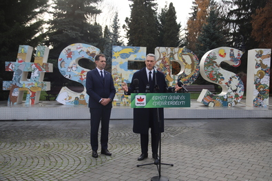 Antal Árpád és Lázár János. Albert Levente felvételei