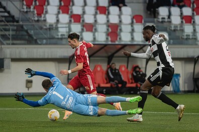 Kétgólos előnyből játszottak döntetlent (Labdarúgás, Román Kupa)