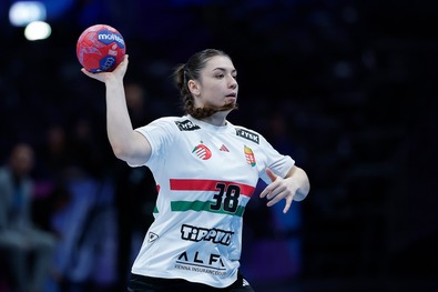 Nem jutottak  a legjobb négy közé (Női  kézilabda,  világbajnokság)