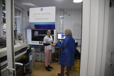 A korszerűen felszerelt patológiai laboratórium. Fotó: Fotó: Albert Levente