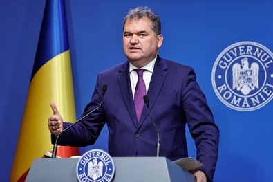 Fizet a minisztérium