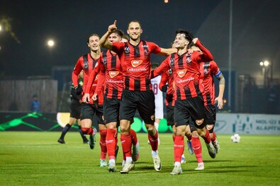 Gólgazdag mérkőzéssel búcsúztak  az edzőtábortól (Labdarúgás, SuperLiga)