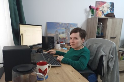 Nyikó Anetta nem panaszkodik, dolgozik, és másokat is erre bátorít. Fotó: Fekete Réka