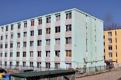 Az Oltmező utcai szociális tömbházak. Fotó: Albert Levente