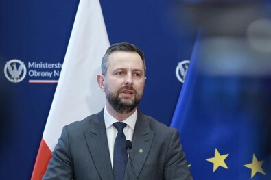 A nemzetvédelmi miniszter a sajtótájékoztatón. Fotó: Facebook / Władysław Kosiniak-Kamysz