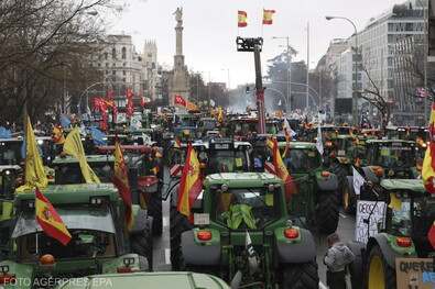 Gazdatüntetés Madridban