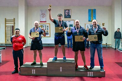 Az emlékverseny 18–50 év között kategóriájának dobogósai. Fotó: Facebook / Nagy Mózes SK