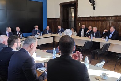 Lassan készül a költségvetés