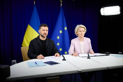 Volodimir Zelenszkij és Ursula von der Leyen. Fotó: Facebook / Volodimir Zelenszkij