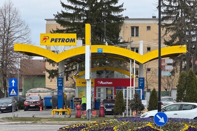 Válsághelyzetet hirdet a kormány (Üzemanyag-drágulás)