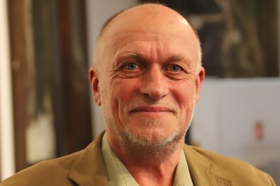 Kovács Attila Málnáson találta meg élete értelmét (Iskolaigazgatónak lenni nem érdem, hanem feladat)