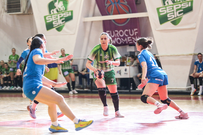 Kiegyenlített találkozón hozták a kötelezőt (Női  kézilabda,  A-divízió)