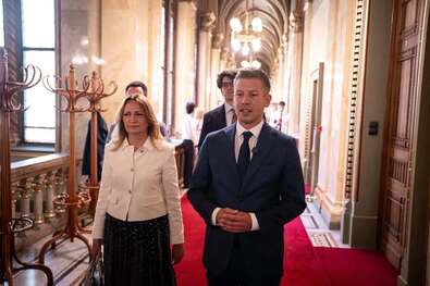 Bujdosó Andrea és Magyar Péter. Fotó: Facebook / TISZA Párt