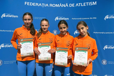 A Sepsi ISK lánycsapata. Fotó: Facebook / Sepsiszentgyörgyi Iskolás Sportklub
