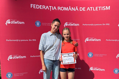 Horovitz Hanna és tanítványa, Rácz Anna Léna. Fotó: Facebook / Horovitz Hanna