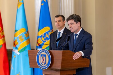 Egyre fényesebb az AUR csillaga