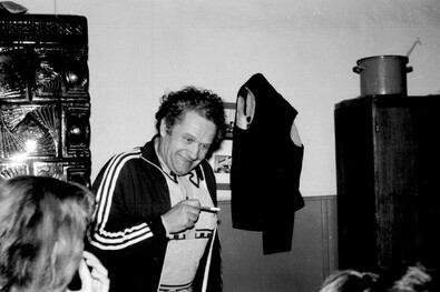 Kisgyörgy Zoltán 1986-ban egy háromszéki barlangász táborban. Fotó: Szabó Tibor