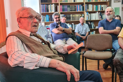 Kisgyörgy Zoli bácsit a barótiak is nagy szeretettel köszöntötték. Demeter Zoltán felvétele