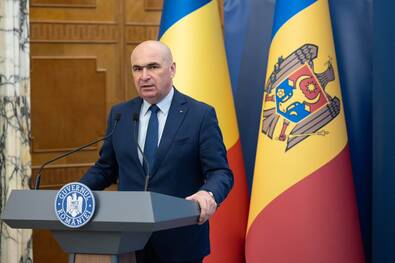 Árulók nyara
