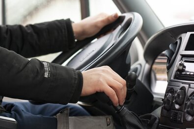 Kevesebb járművet helyeztek forgalomba