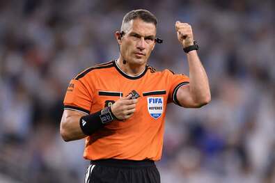 Kovács István nagykárolyi játékvezető. Fotó: Facebook / Refereeing World