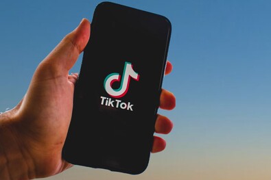 Törölték a „fekete mentőautó” rémhírét terjesztő tartalmakat