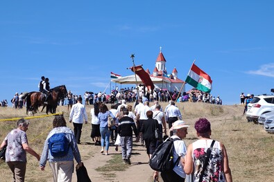 A szülőföldből ne legyen szűnő föld