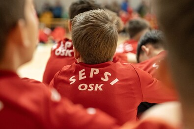 A nagyobb támogatás a Sepsi OSK utánpótlás-fiúegyütteseit és a női csapatokat illeti meg. Fotó: Facebook / Sepsi OSK