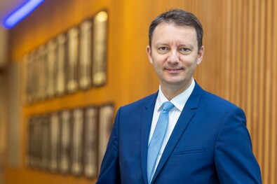 Újabb kormányfőjelölt