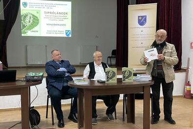 Tipróláncok (Könyv  a  magyartalanítás  sokféle  módszeréről)